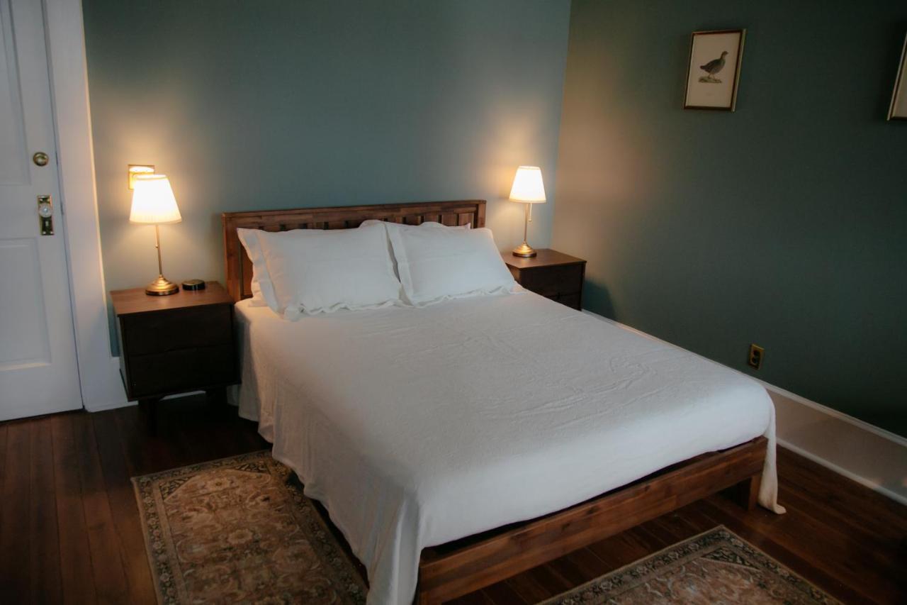 The Grand Hotel Hogansville Екстериор снимка