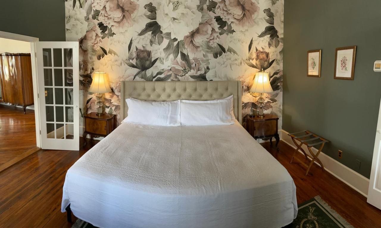 The Grand Hotel Hogansville Екстериор снимка
