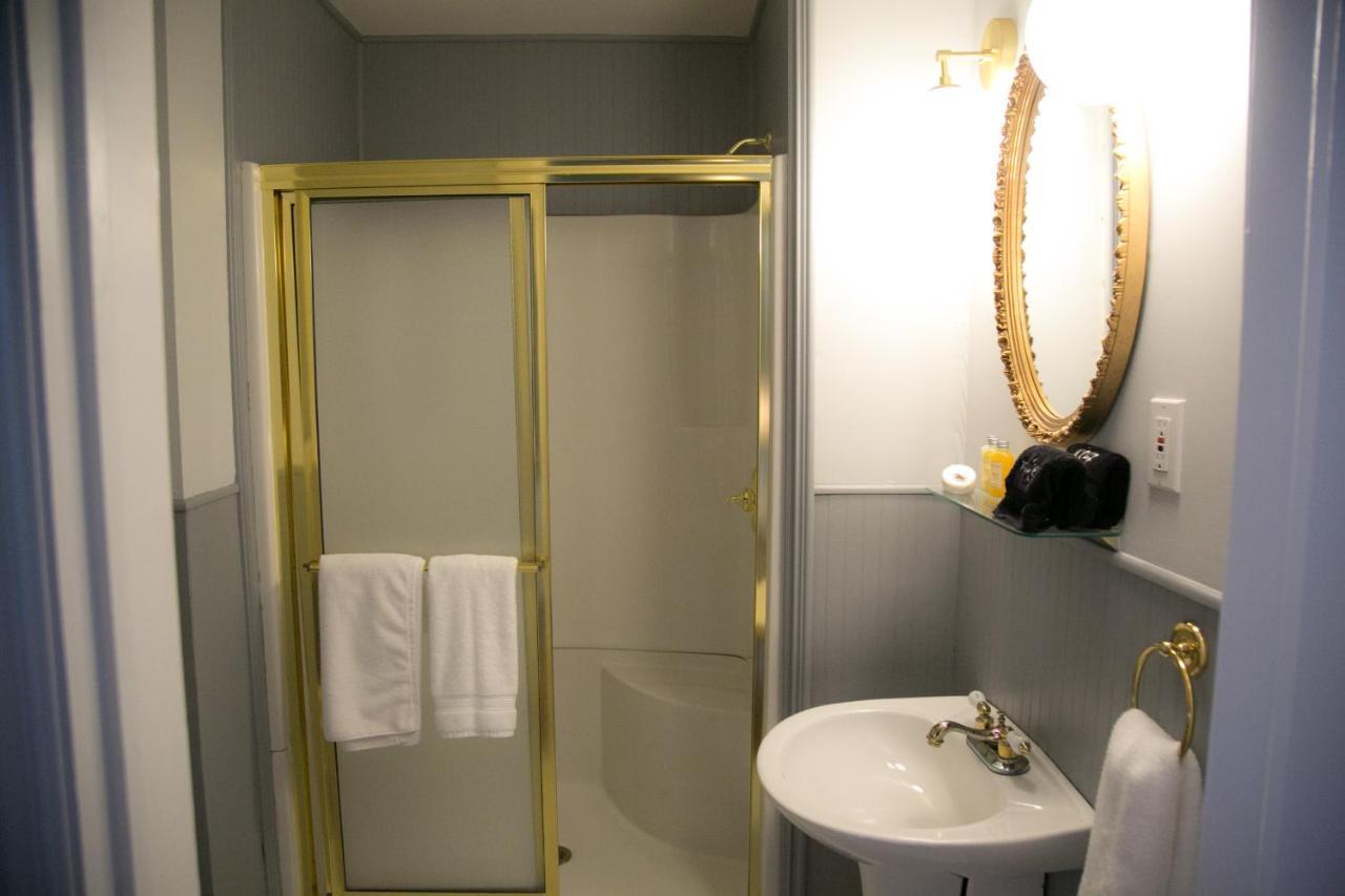 The Grand Hotel Hogansville Екстериор снимка